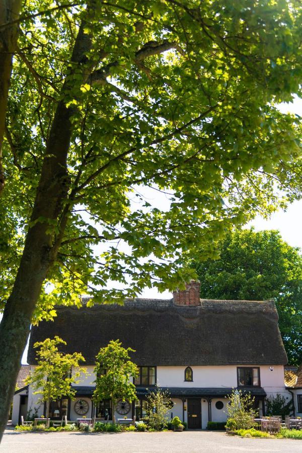 The Black Bull Inn Balsham Esterno foto
