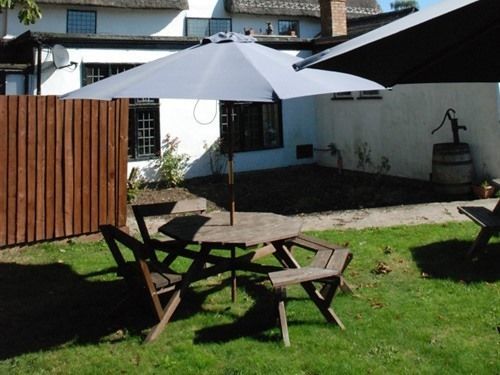 The Black Bull Inn Balsham Esterno foto